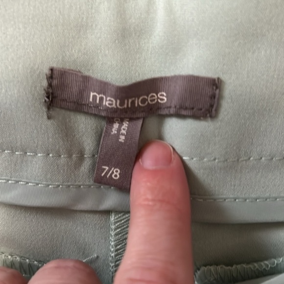 Maurice’s light‎ mint green work dress shorts 7/8 - Picture 3 of 5